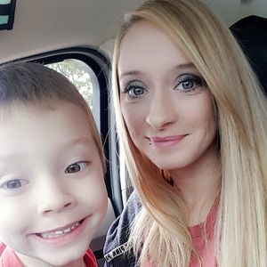 Meet your Posher, Lori